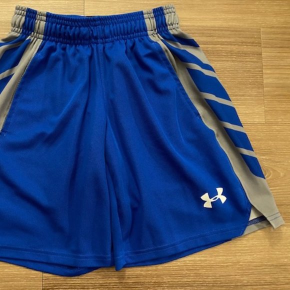 UNDER ARMOUR BOYS BASKETBALL ATHLETIC SHORTS - Picture 2 of 3